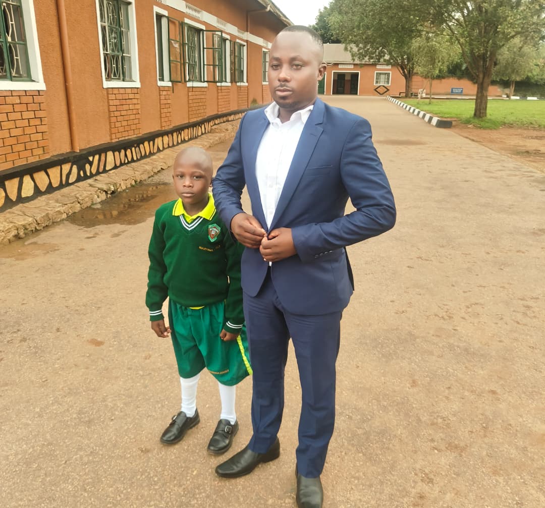 Gallery images/family 1